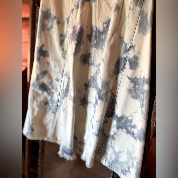 NWT Free People Road Trip Lightweight Denim Long Skirt - Size 2 - Picture 5 of 8